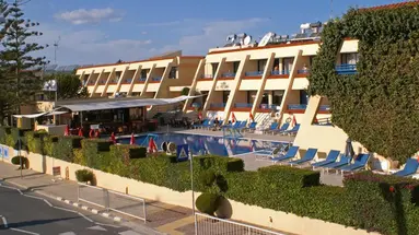 Napa Prince Hotel Apartments