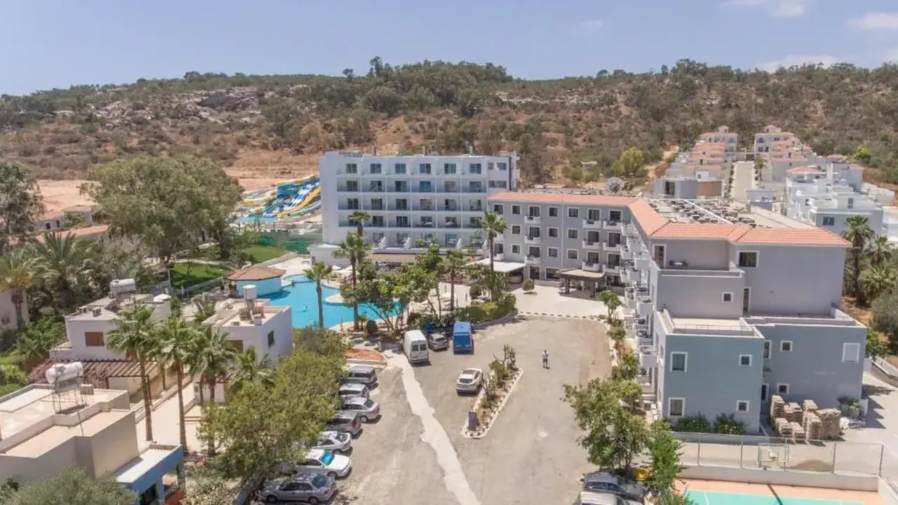 Narcissos water park Resort
