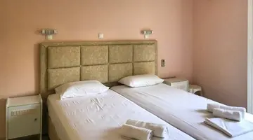 Natalia Studios Poros