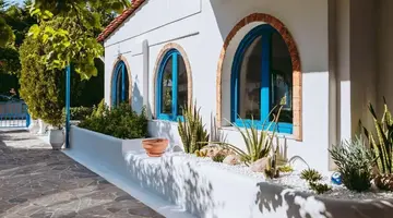 Nathalie Hotel