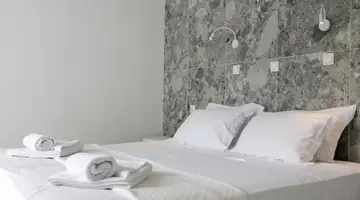 Nathalie Hotel