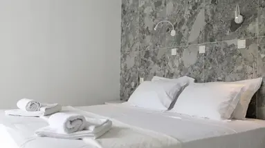Nathalie Hotel