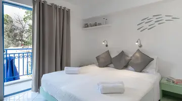 Nathalie Hotel