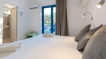 Nathalie Hotel