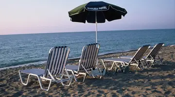Natura Beach Hotel & Villas