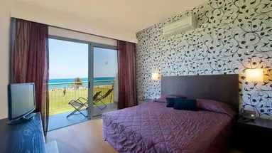 Natura Beach Hotel & Villas