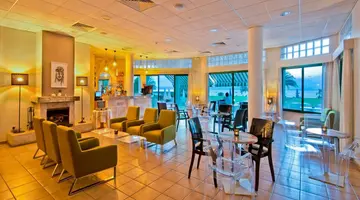 Natura Beach Hotel & Villas