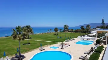 Natura Beach Hotel & Villas