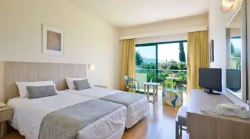 Natura Beach Hotel & Villas