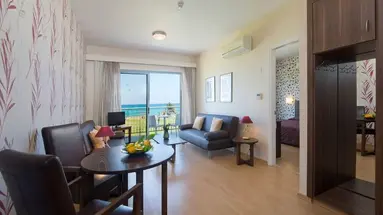 Natura Beach Hotel & Villas