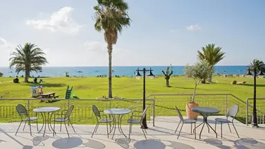 Natura Beach Hotel & Villas