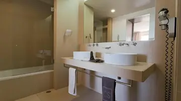 NAU Sao Rafael Suites