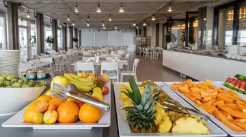 Nautilus Family Hotel