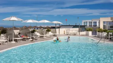 Nautilus Family Hotel
