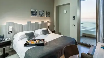 Nautilus Family Hotel