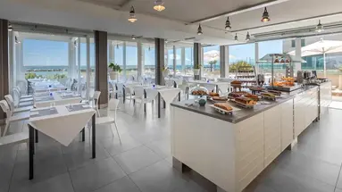 Nautilus Family Hotel