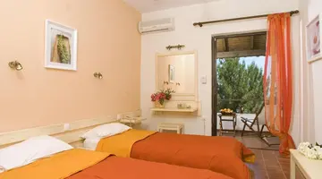 Nautilus Hotel