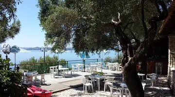 Nautilus Hotel