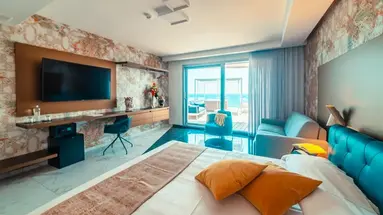 Nautilus Hotel