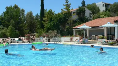 Nautilus Hotel