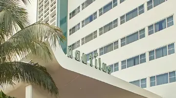 Nautilus Sonesta Miami Beach
