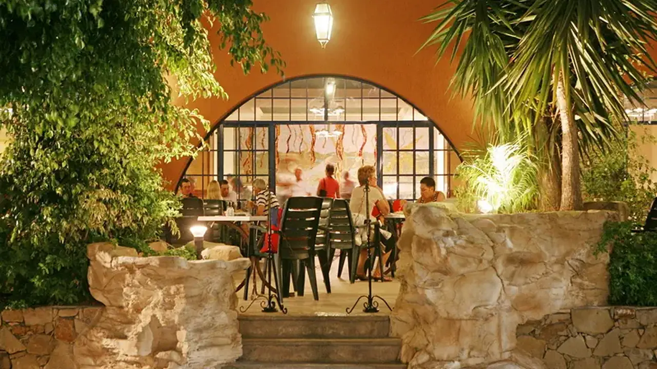 Navarria Blue Hotel