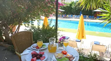 Navarria Blue Hotel