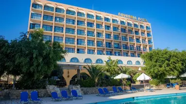 Navarria Hotel