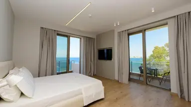 Navy Hotel