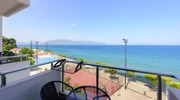 Navy Hotel