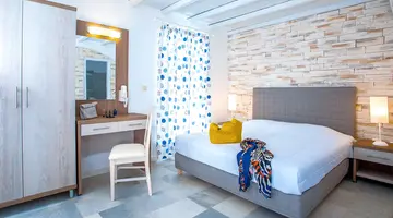 Naxos Holidays