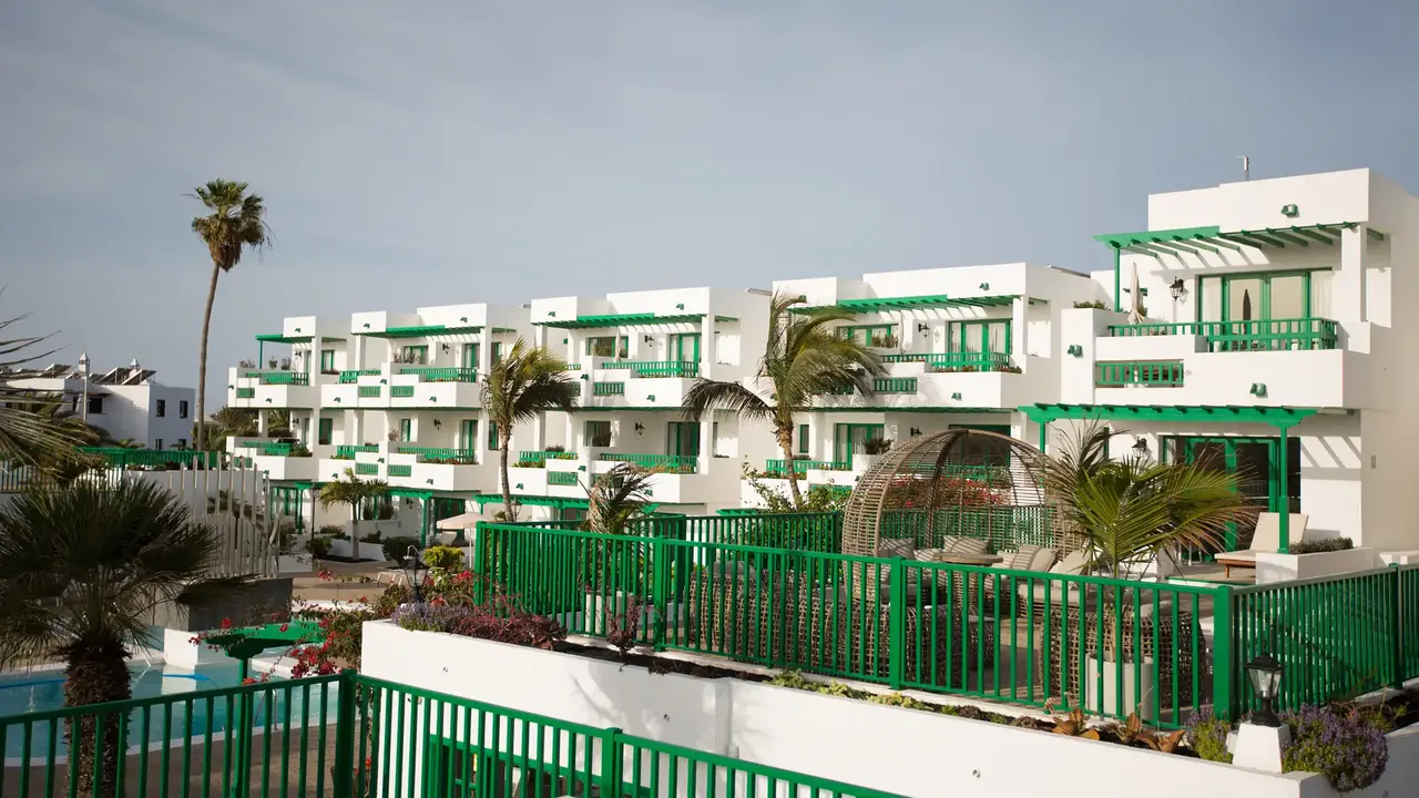 Nazaret Apartamentos
