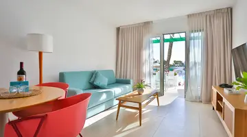 Nazaret Apartamentos