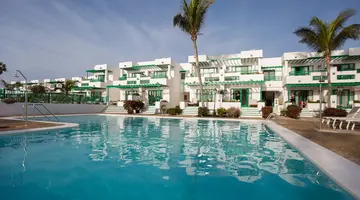 Nazaret Apartamentos