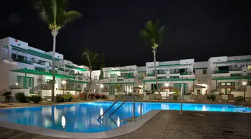 Nazaret Apartamentos