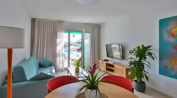 Nazaret Apartamentos