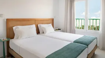 Nazaret Apartments