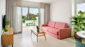 Nazaret Apartments