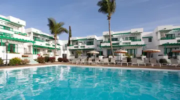 Nazaret Apartments
