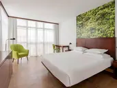 NEAT Hotel Avenida