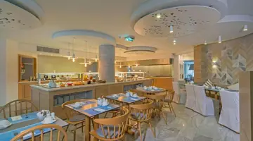NEFELI HOTEL RTH