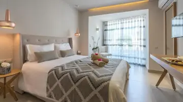 Nefeli Hotel