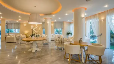 Nefeli Hotel