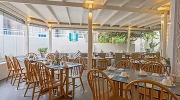 Nefeli Hotel