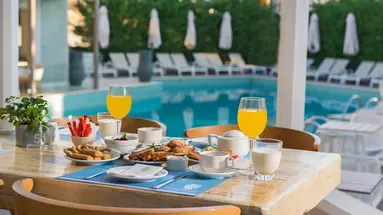 Nefeli Hotel
