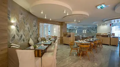 Nefeli Hotel