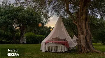 Nefeli Hotel
