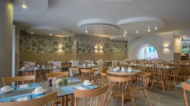 Nefeli Hotel