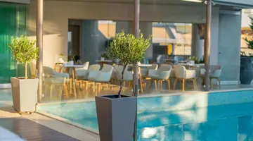 Nefeli Hotel