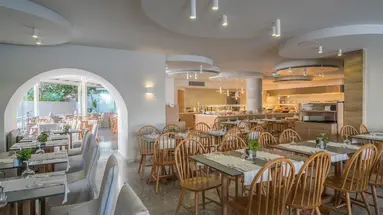 Nefeli Hotel